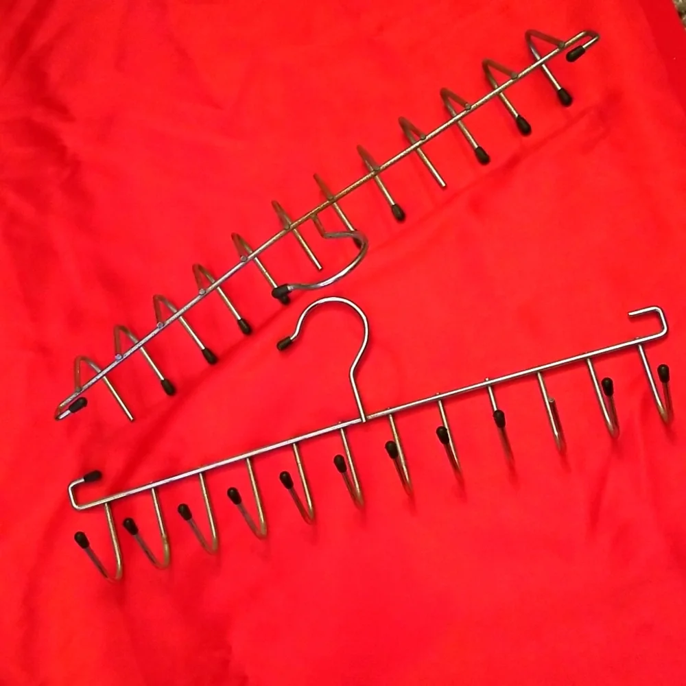 Set of 2 Jewelry or Tie Holders - Picture 1 of 6